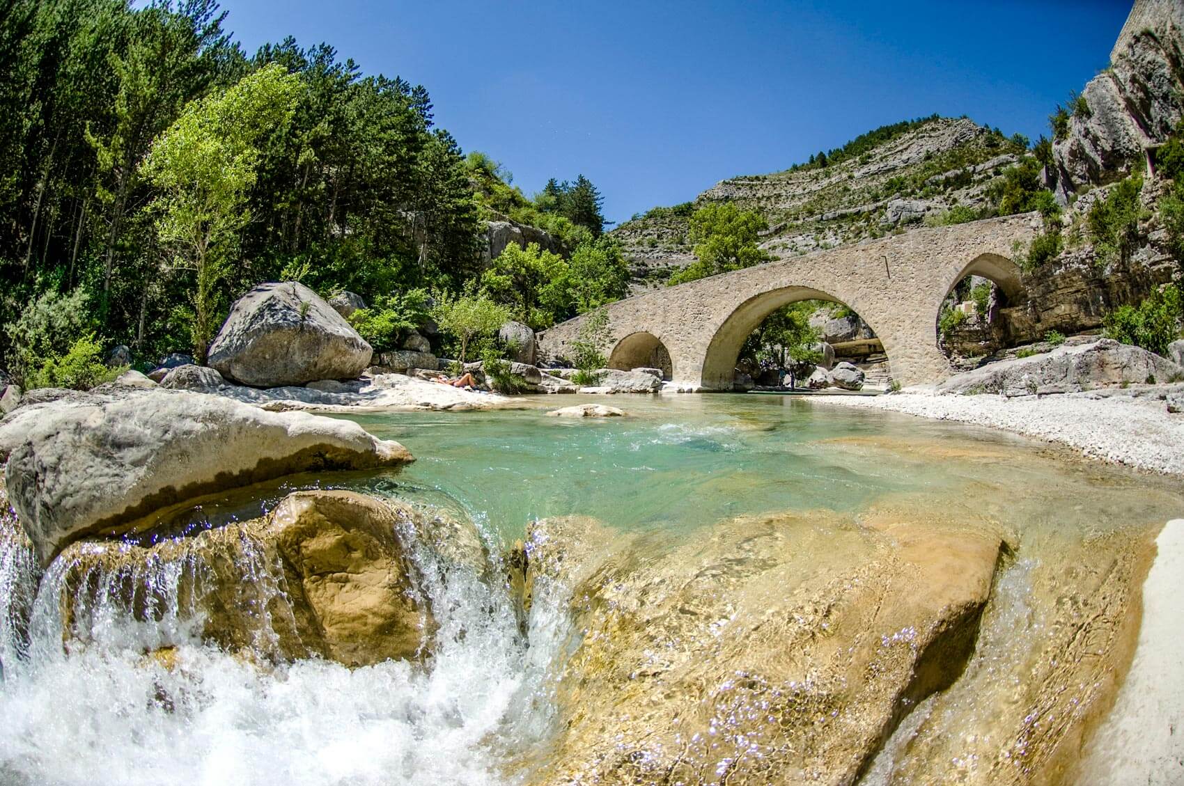 Gorges de la Méouge Camping Les 2 Soleils Ciela village Serres