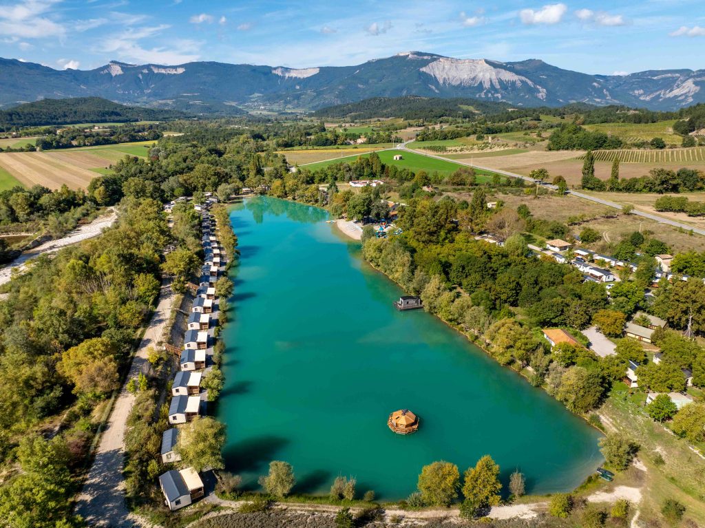 Le Lac Bleu