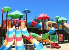 Aire de jeux du camping Le Chaponnet Ciela Village