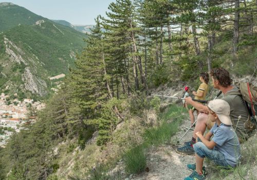 Camping- Hautes-Alpes Nature Les Deux Soleils Ciela Village