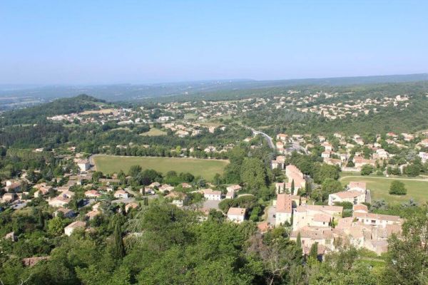 Camping St-Laurent-du-Verdon Ciela Village La Farigoulette Réception