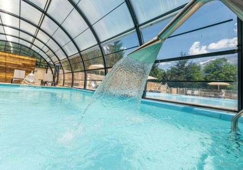 Camping Le Bourg d'Oisans Isère Le Château de Rochetaillée Ciela Village  piscine