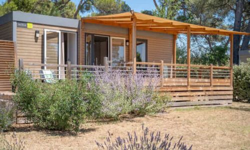 Parc Quartier Prestige camping Vaucluse Ciela Village Avignon