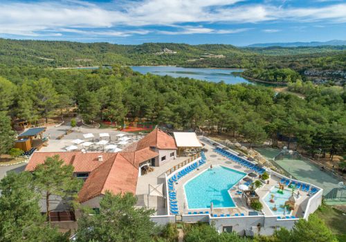 Camping St-Laurent-du-Verdon Ciela Village La Farigoulette piscine chauffée