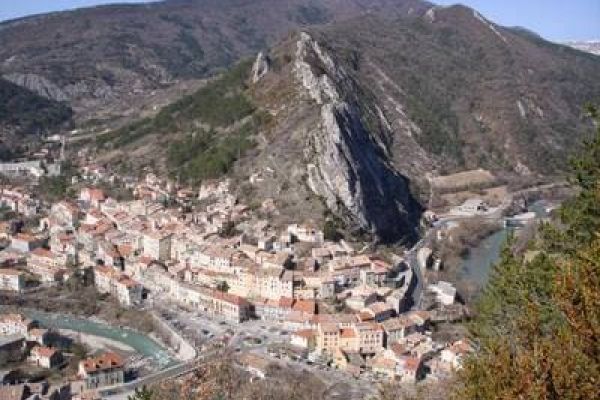 Camping Serres Ciela Village Les 2 Soleils Serres