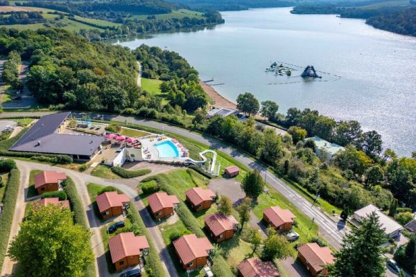 Vue drone du camping La Liez - Ciela Village en Haute-Marne