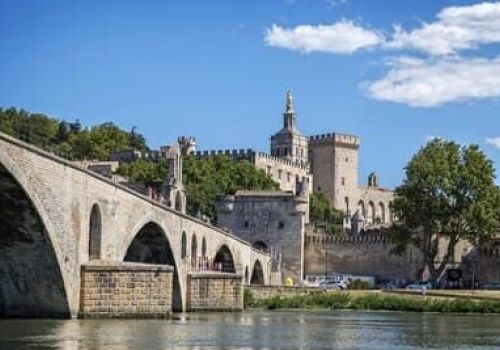 Camping Pernes les Ciela Village Avignon Parc Pont d'Avignon