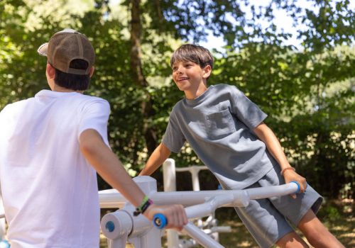 Camping Alrance Aveyron Les Cantarelles Ciela Village