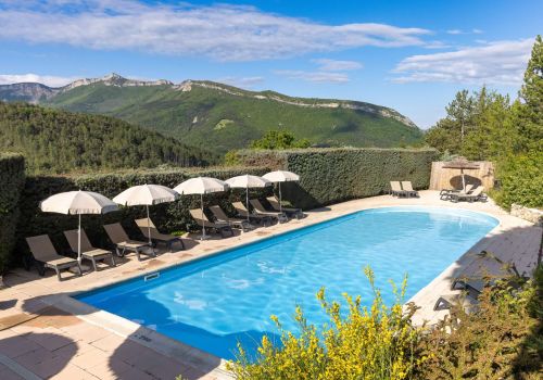 Camping Les 2 Soleils Ciela village Serres piscine