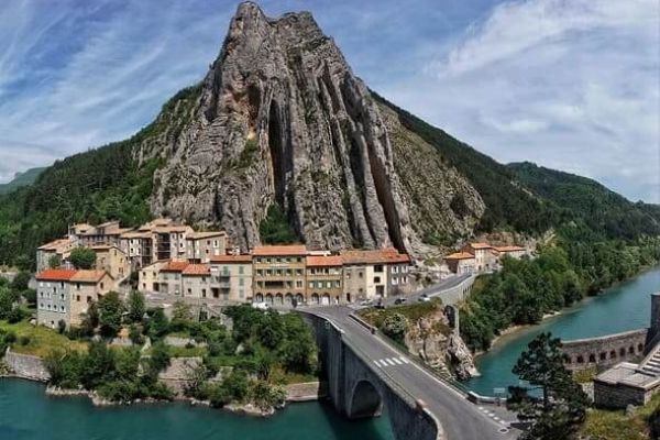 Camping dans les Hautes-Alpes