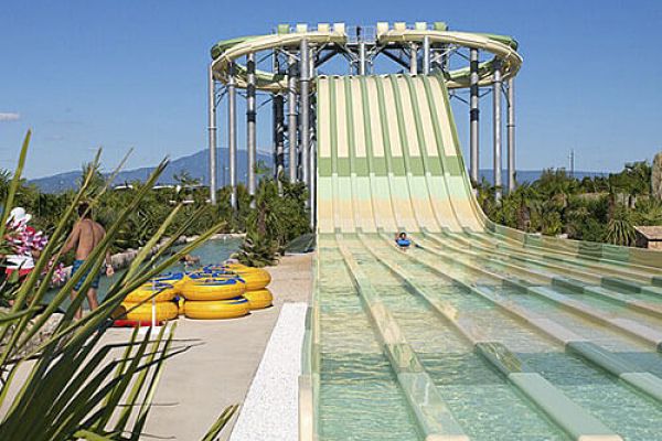 Wave Island Camping Pernes-les-Fontaines Vaucluse Ciela Village