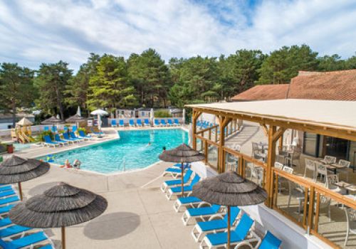 Camping St-Laurent-du-Verdon Ciela Village La Farigoulette piscine