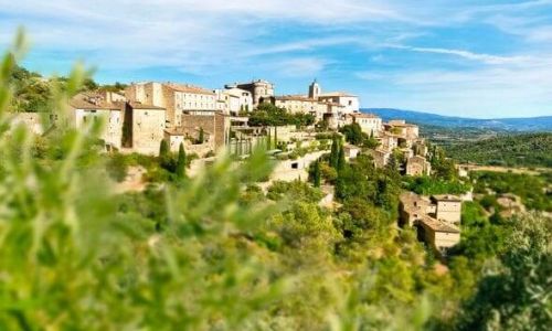 Village provençal camping Sud-est France